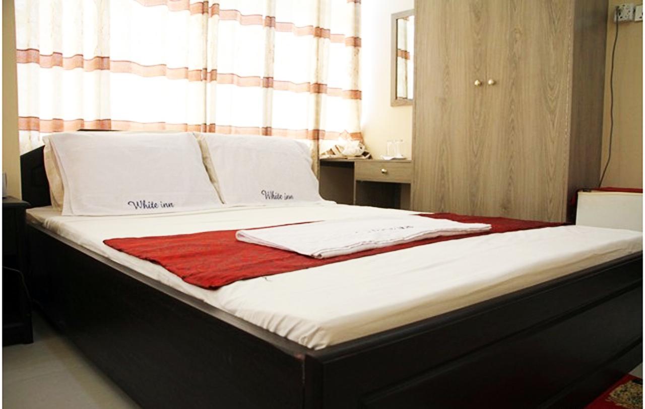 White Inn Luxury Residential Hotel チッタゴン エクステリア 写真